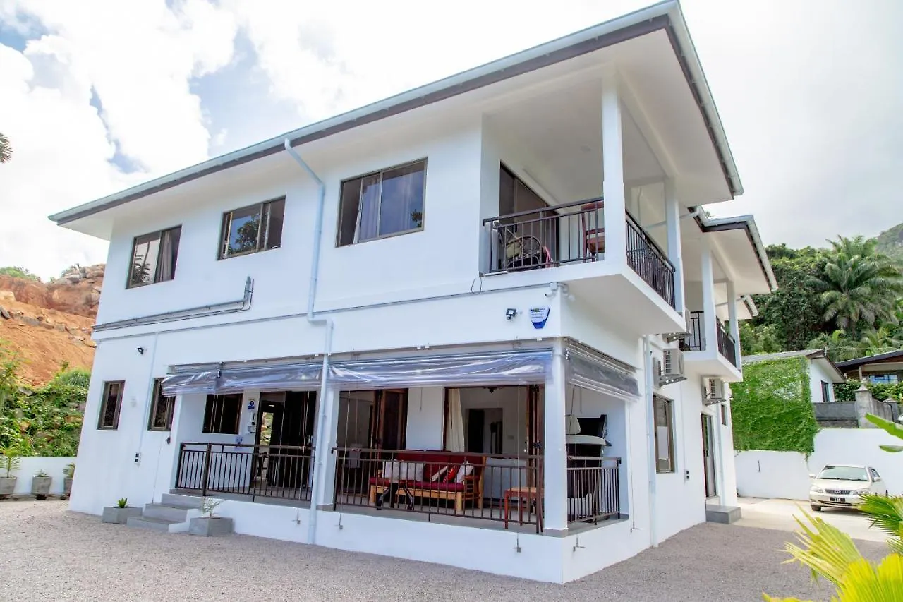 Mount Simpson 2-Beds Sleeps 4 5 Mins To Beach Beau Vallon  Seychelles